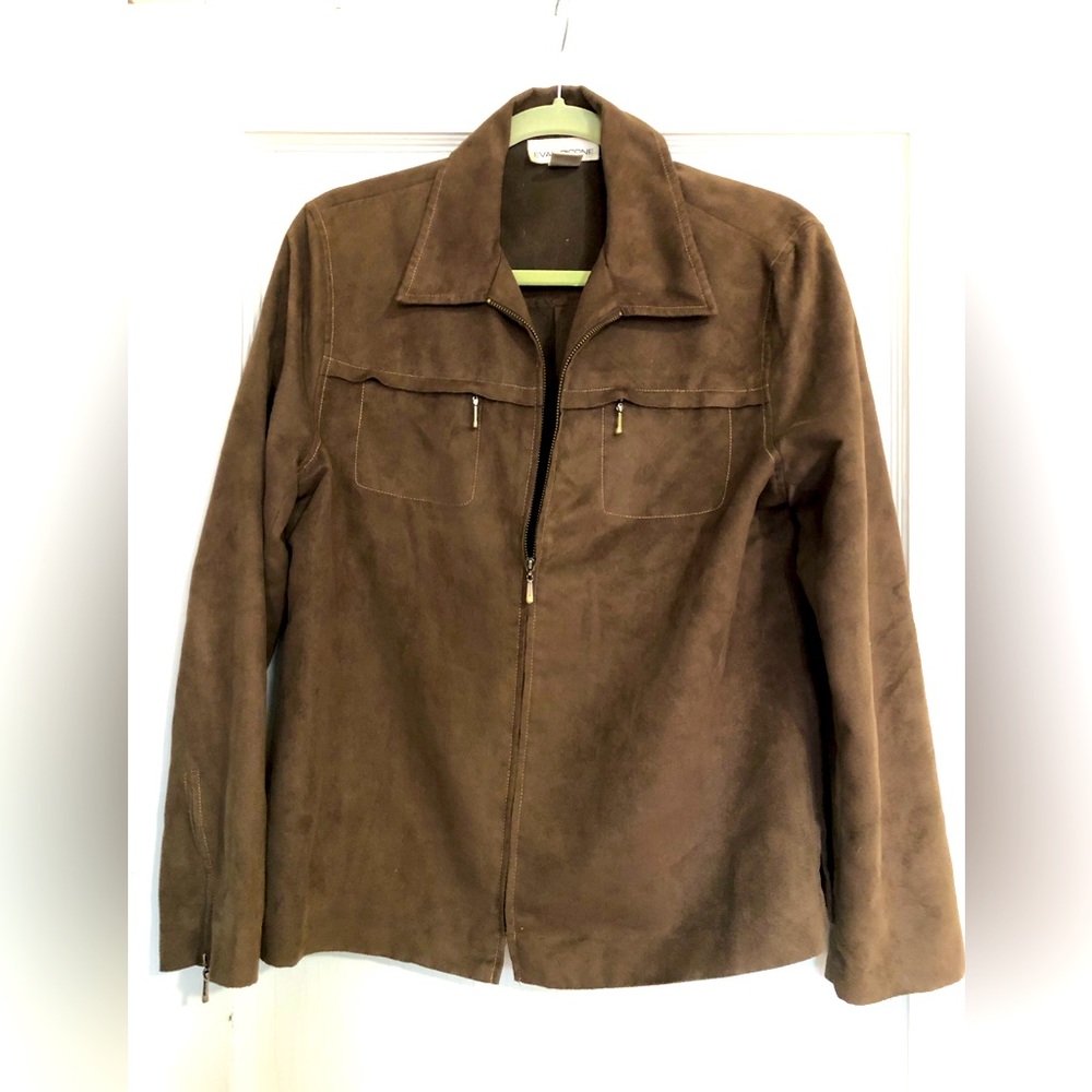 Evan-Picone faux-suede lightweight jacket. Dark brown with gold zippers size 10